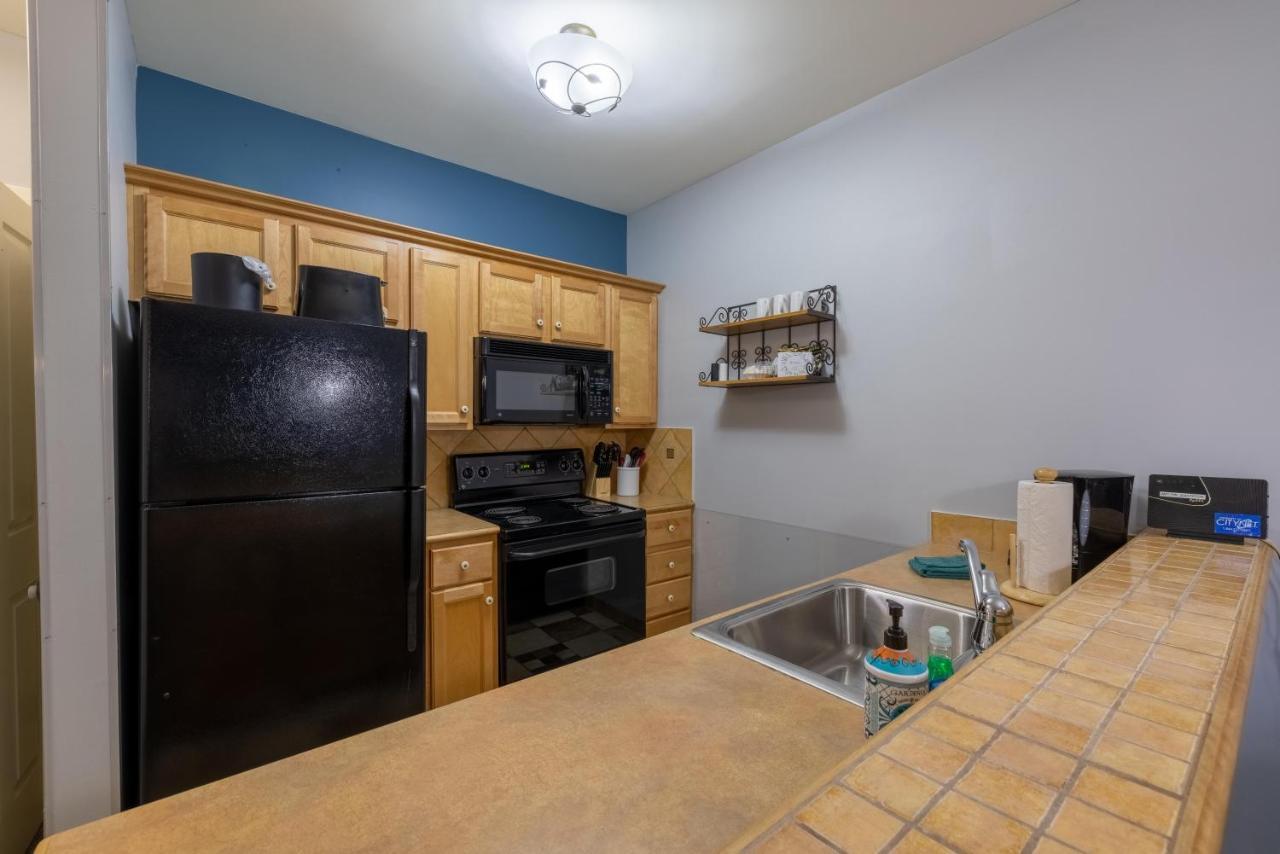 Seneca 202 Apartment Snowshoe Exterior photo